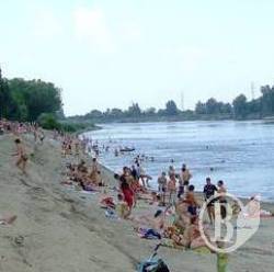 14-річний хлопець утопився біля пляжу в Чернігові 14-річний хлопець утопився біля пляжу в Чернігові